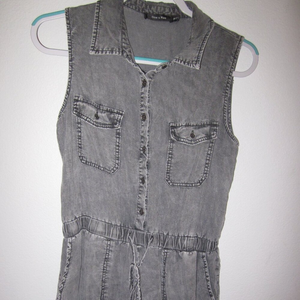 Doe & Rae Lightweight Women's Romper Shorts Size M